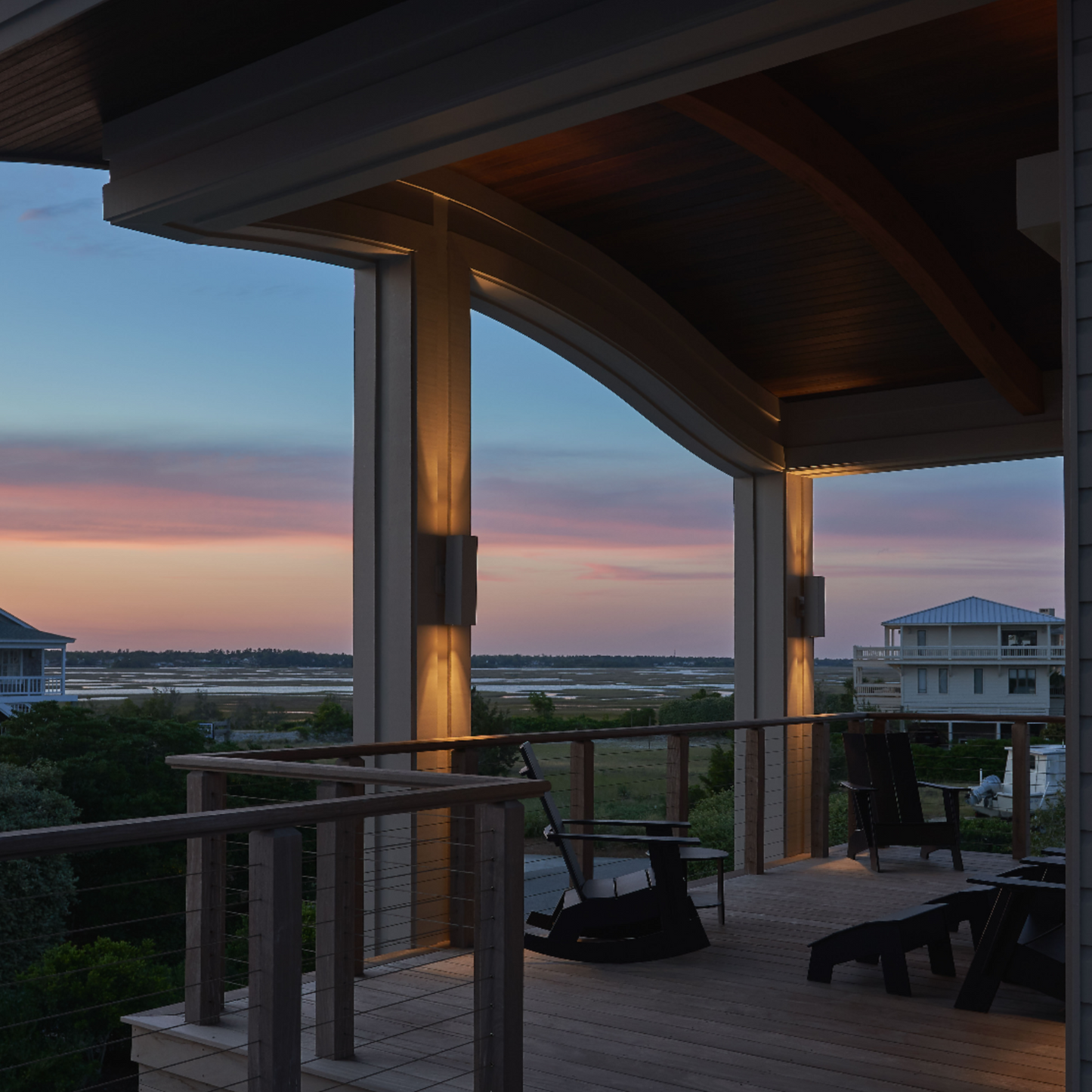 Spirit Lake: 258MM-16" Sconce